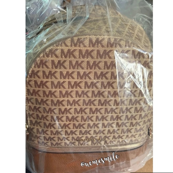 Micheal Kors Rhea Backpack - Picture 4 of 6